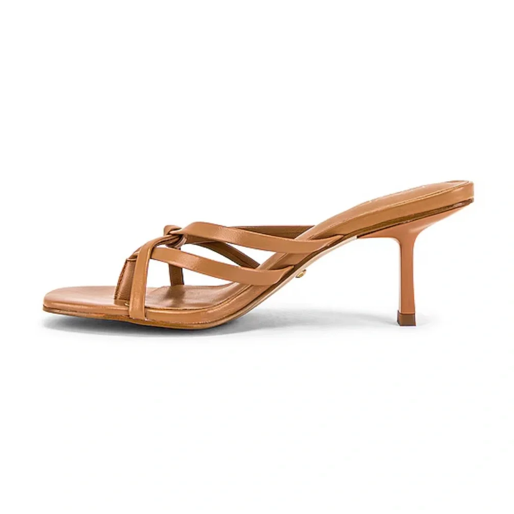 #2 Bestseller on Revolve ✨ Raye Dax Heel in Tan Sz 9.5 - Picture 6 of 7